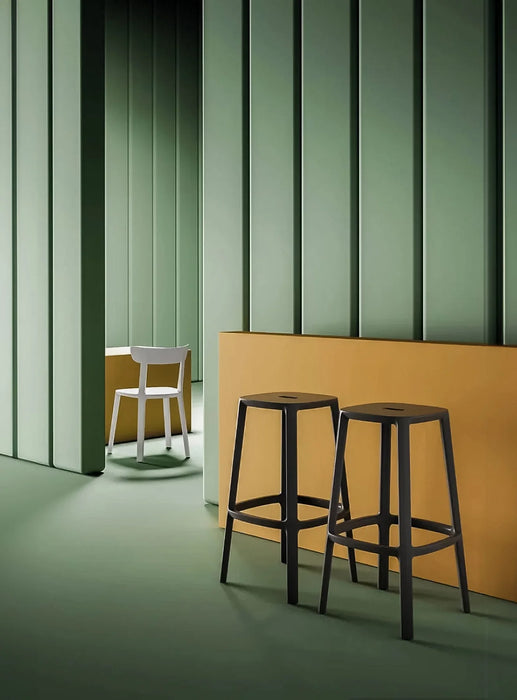 Cadrea - Bar stool