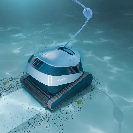 Dolphin S200 – Robotic Pool Cleaner for In-Ground Pools up to 12 m (40 ft)