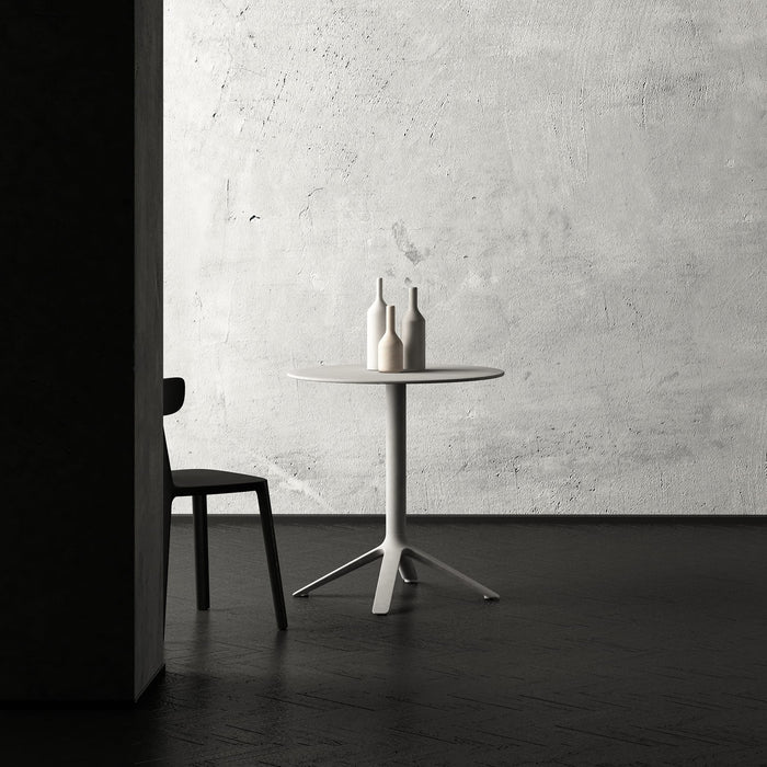 EEX - Round dining table
