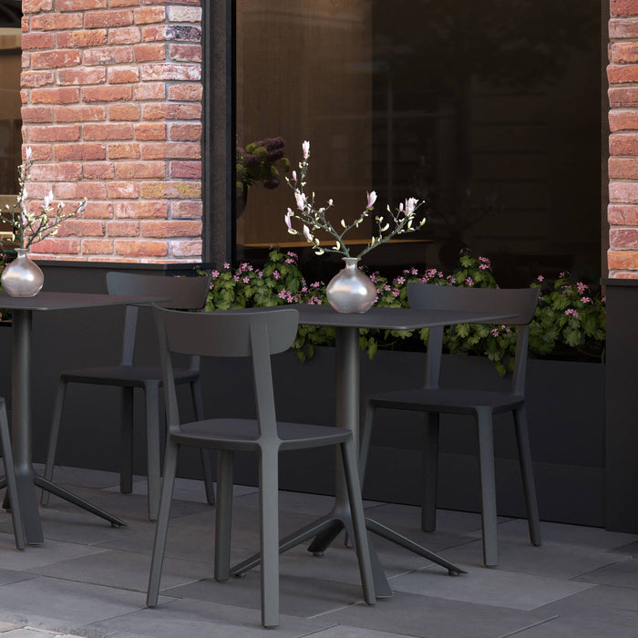 EEX - Square dining table