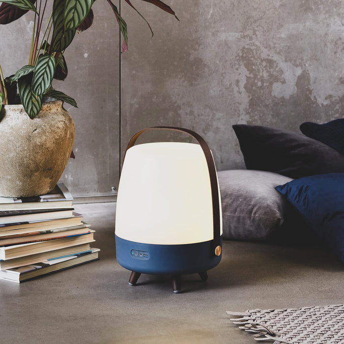 Kooduu Lite-up Play: Bluetooth speaker and LED lamp with Nordic design, warm light, and high-quality audio in stylish colors.