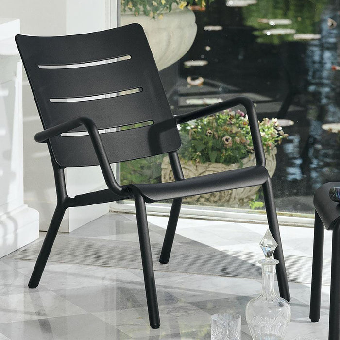 OUTO - Lounge chair