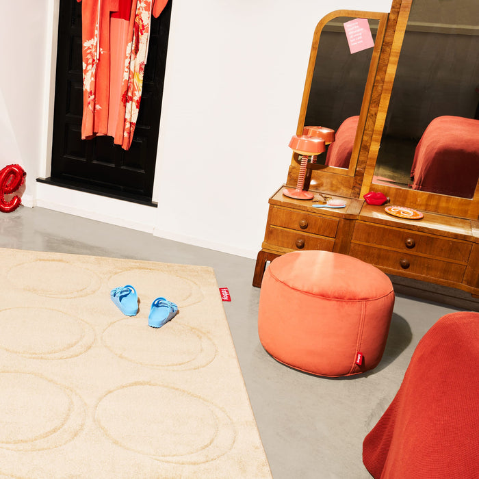 Pouf and velvet footrest Point For indoor use