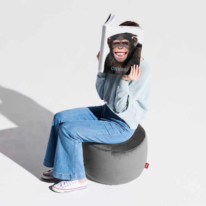 Pouf and velvet footrest Point For indoor use