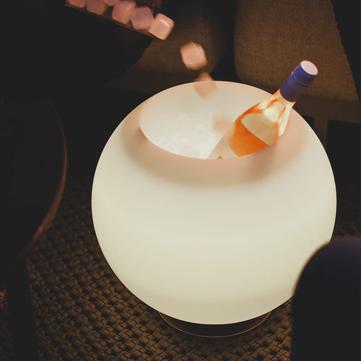 Reusable ice cubes by Kooduu: perfect for Synergy coolers, ensuring your drinks stay chilled for gatherings or relaxing evenings.