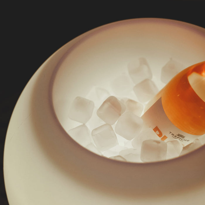 Kooduu reusable ice cubes: freeze and use to keep drinks cold in your Synergy 65 or Sphere model for hours of refreshment.