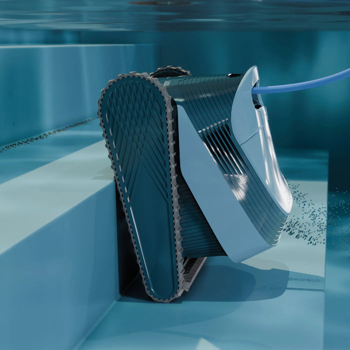Dolphin S200 – Robotic Pool Cleaner for In-Ground Pools up to 12 m (40 ft)