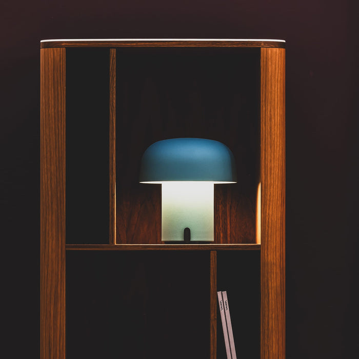 Sensa by Kooduu: minimalist LED table lamp with 40-hour battery life, ideal for bedrooms, dining rooms, and workspaces.