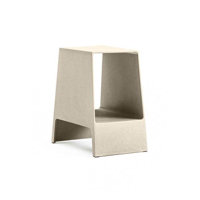 Tomo - End table