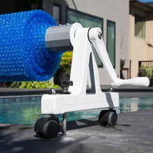 Load image into Gallery viewer, Solar roller for in-ground pool with steel frame with 3-section tube
