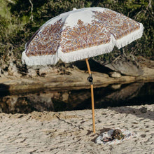 Charger l&#39;image dans la galerie, Stay cool and comfortable in style with the  Premium Beach Umbrella.
