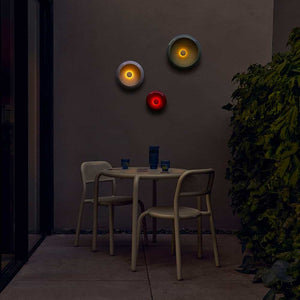 Oloha by Fatboy: an artistic LED lamp that mesmerizes with its captivating aura and functionality.