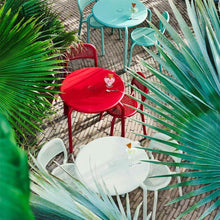 Charger l&#39;image dans la galerie, Toní Bistreau  -  Outdoor Tables  by  Fatboy
