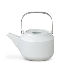 Charger l&#39;image dans la galerie, KINTO LEAVES TO TEA - Teapot - 2 colours
