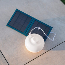 Load image into Gallery viewer, Upgrade your lighting with Newgarden&#39;s Cherry bulb. No installation needed, perfect for outdoor adventures, powered by the sun for an eco-friendly choice.
